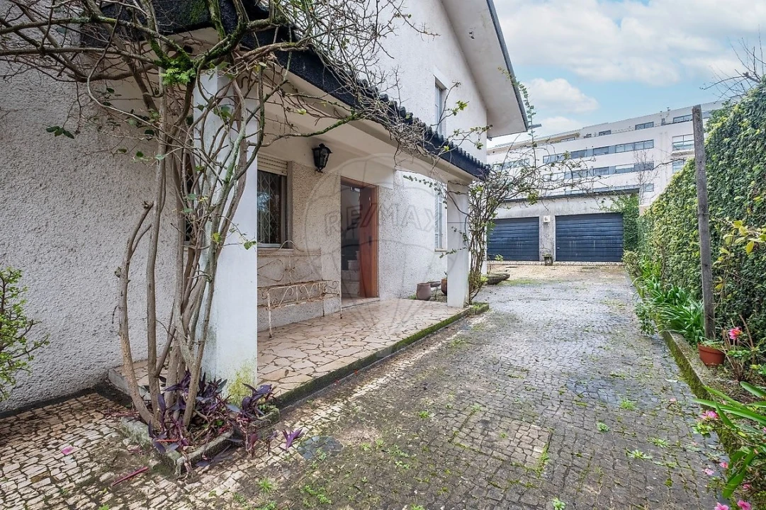 Moradia T6 para Venda em Custóias, Leça do Balio e Guifões Foto 10