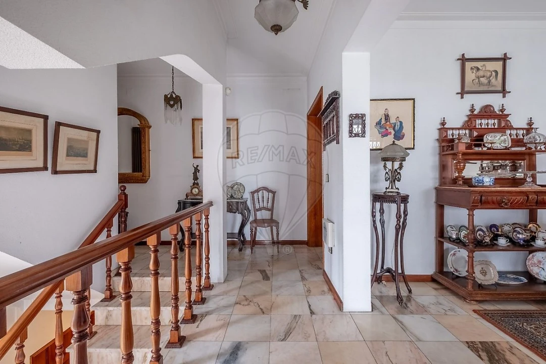 Moradia T6 para Venda em Custóias, Leça do Balio e Guifões Foto 7