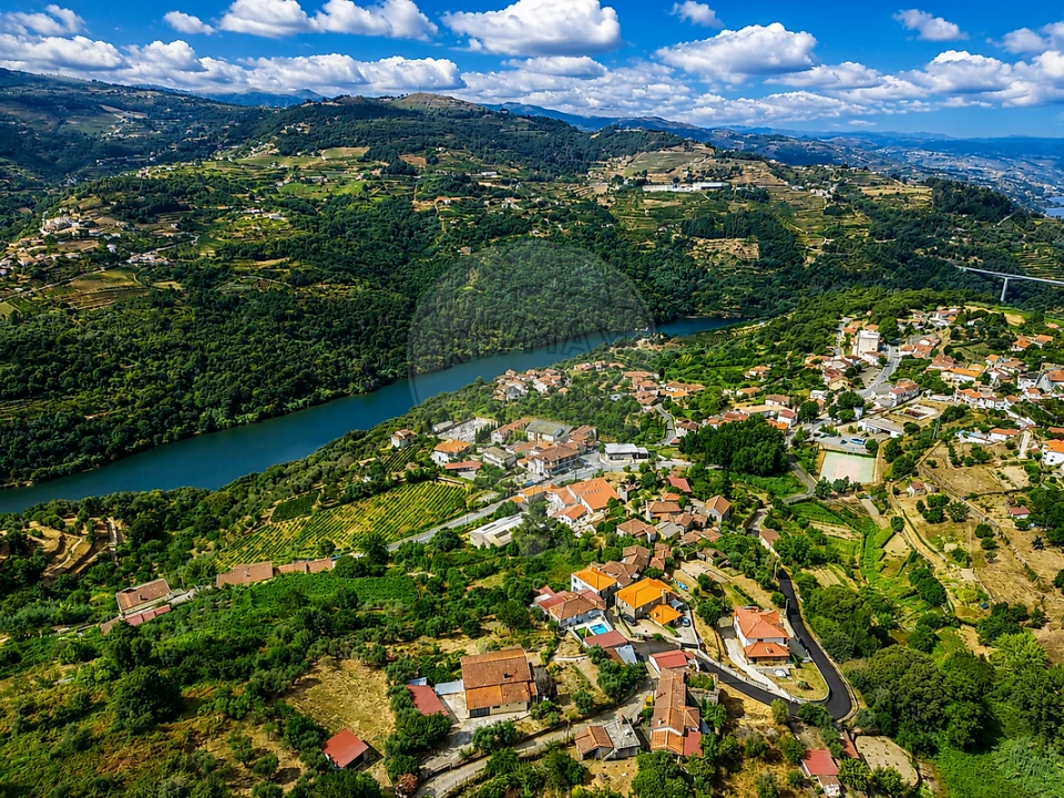 Moradia T3 para Venda em Frende Foto 3