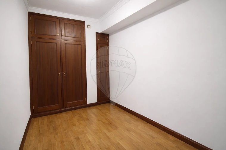 Apartamento T3 para Venda em Aguas Santas Foto 7