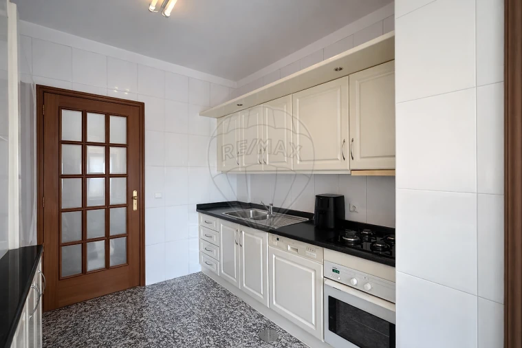 Apartamento T3 para Venda em Aguas Santas Foto 19