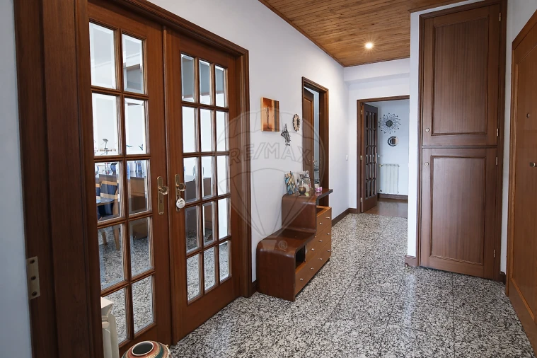 Apartamento T3 para Venda em Aguas Santas Foto 16