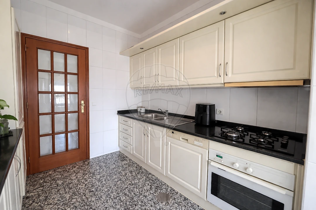Apartamento T3 para Venda em Aguas Santas Foto 22