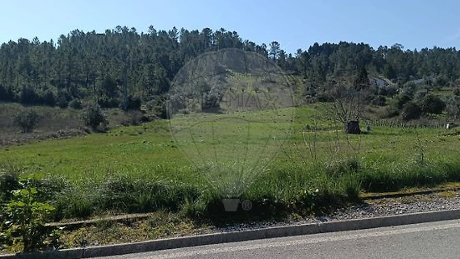 Terreno para Venda em Trouxemil e Torre de Vilela