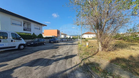 Terreno para Venda em São Martinho do Bispo e Ribeira de Frades
