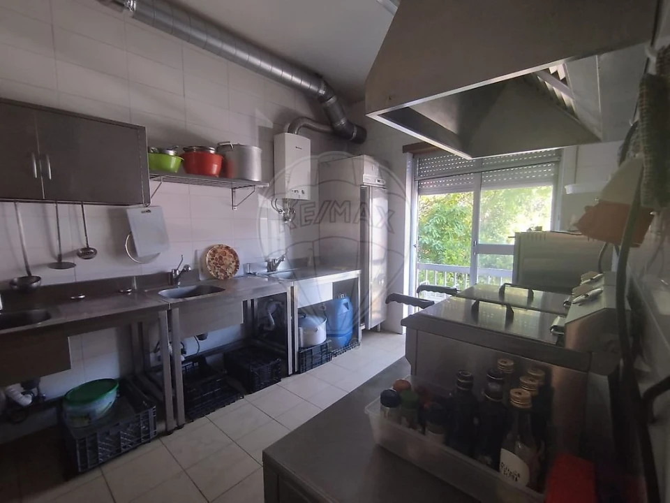 Negócio para Venda em Eiras e São Paulo de Frades Foto 8