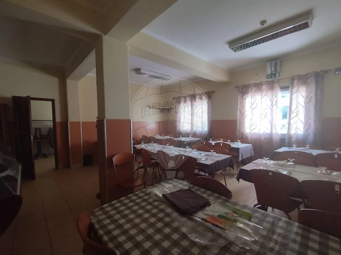 Negócio para Venda em Eiras e São Paulo de Frades Foto 9