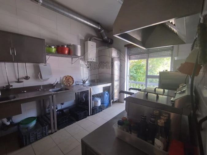 Negócio para Venda em Eiras e São Paulo de Frades Foto 8