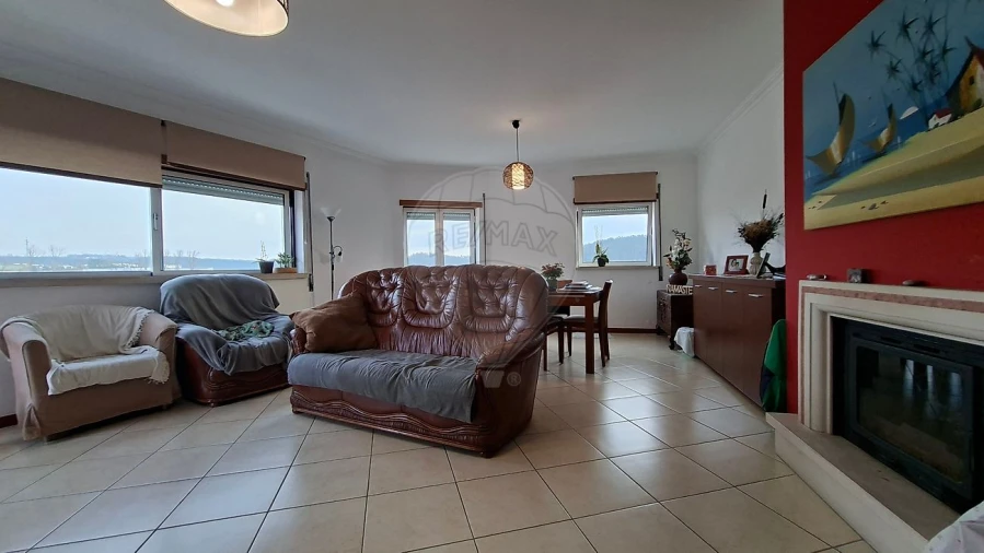 Apartamento T3 para Venda em Assafarge e Antanhol Foto 2