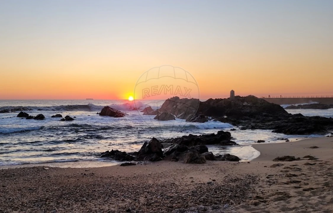 Prédio para Venda em Aldoar, Foz do Douro e Nevogilde Foto 6
