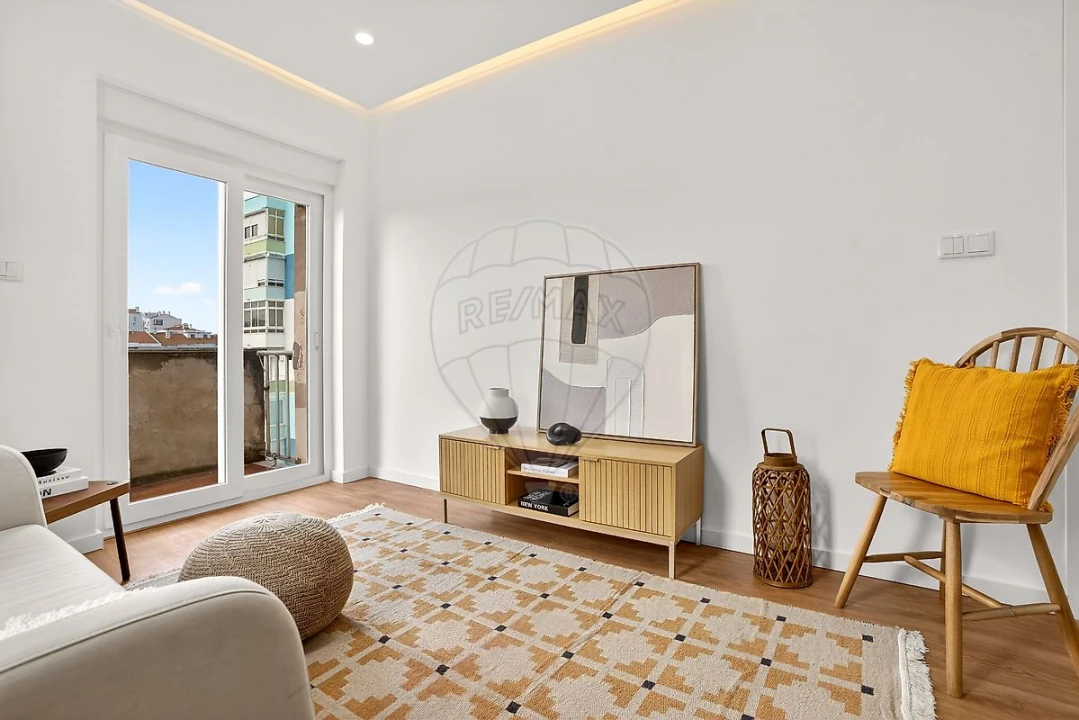 Apartamento T2 para Venda em Seixal, Arrentela e Aldeia de Paio Pires Foto 11