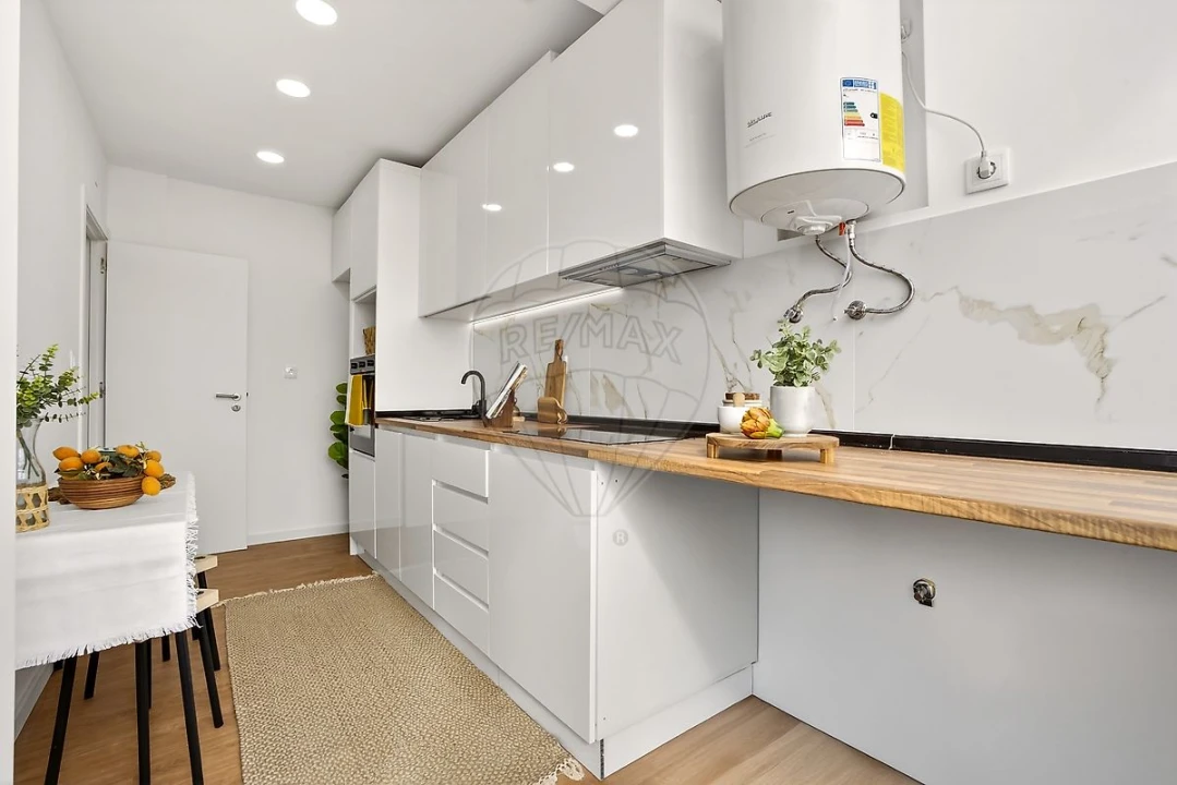 Apartamento T2 para Venda em Seixal, Arrentela e Aldeia de Paio Pires Foto 13