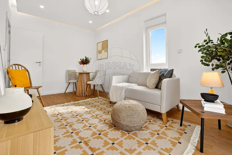 Apartamento T2 para Venda em Seixal, Arrentela e Aldeia de Paio Pires Foto 5