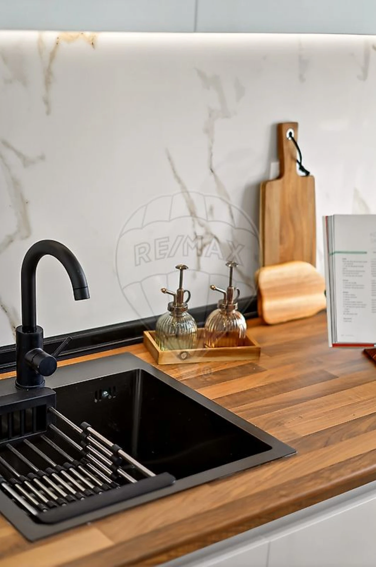 Apartamento T2 para Venda em Seixal, Arrentela e Aldeia de Paio Pires Foto 16