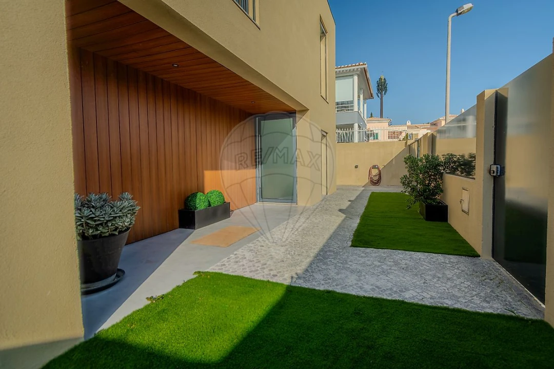 Moradia T3 para Venda em Cascais e Estoril Foto 7