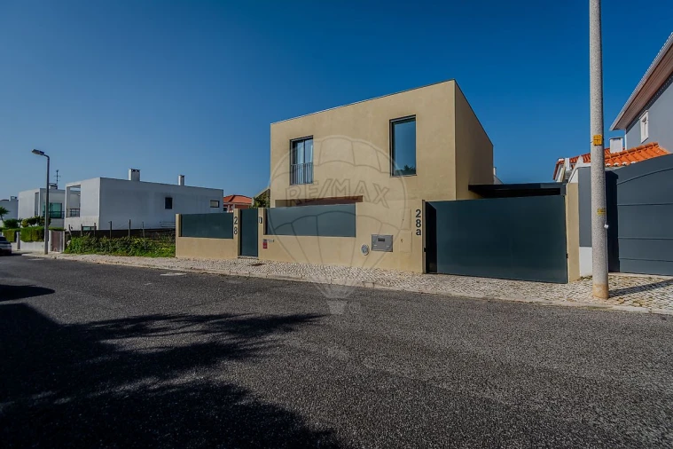 Moradia T3 para Venda em Cascais e Estoril Foto 42