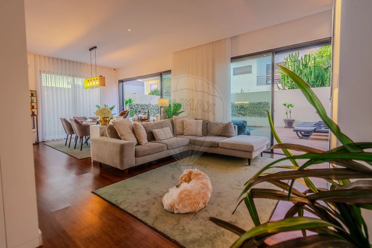 Moradia T3 para Venda em Cascais e Estoril Foto 28