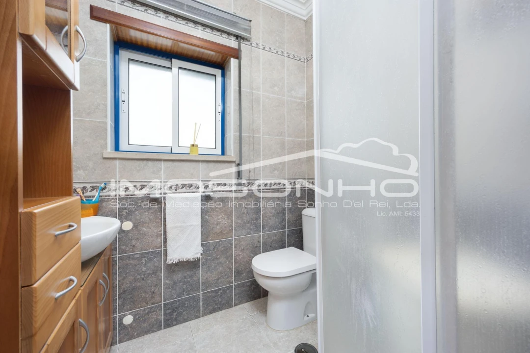 Apartamento T3 para Venda em Marinha Grande Foto 10