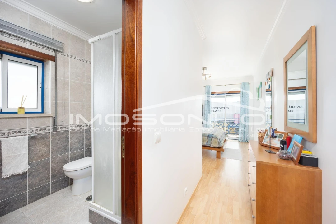 Apartamento T3 para Venda em Marinha Grande Foto 11