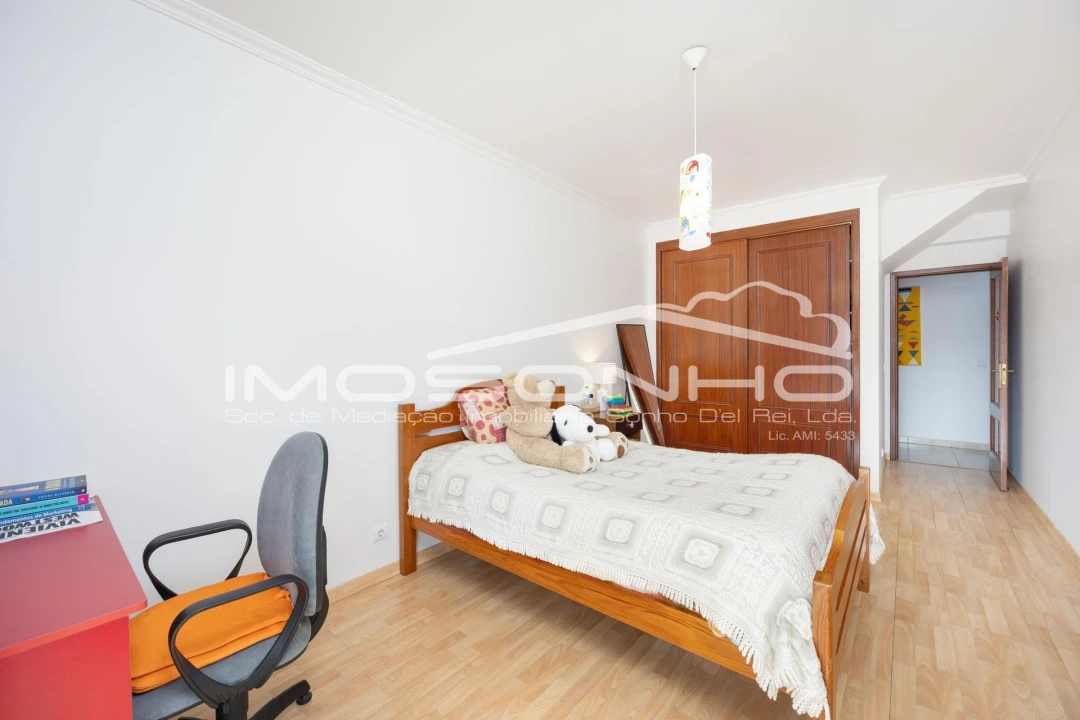 Apartamento T3 para Venda em Marinha Grande Foto 15