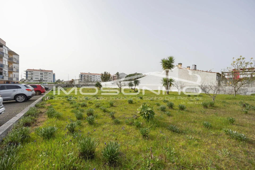 Apartamento T3 para Venda em Marinha Grande Foto 27