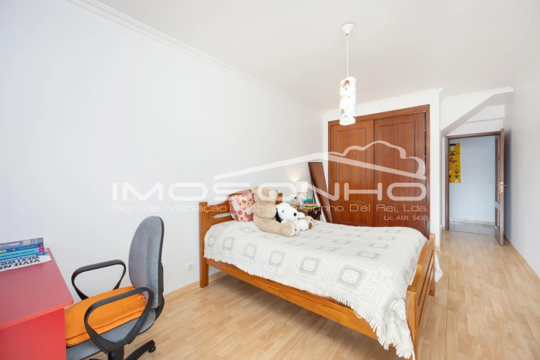 Apartamento T3 para Venda em Marinha Grande Foto 15