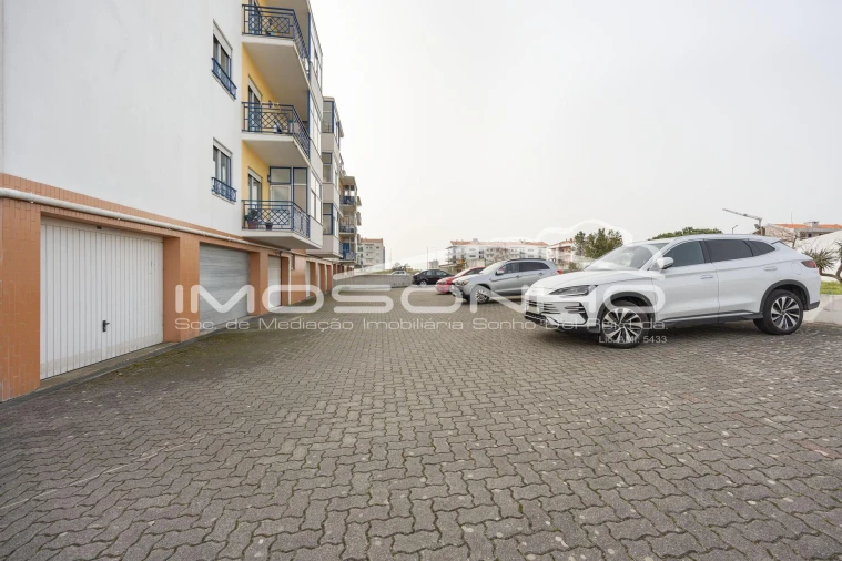 Apartamento T3 para Venda em Marinha Grande Foto 26