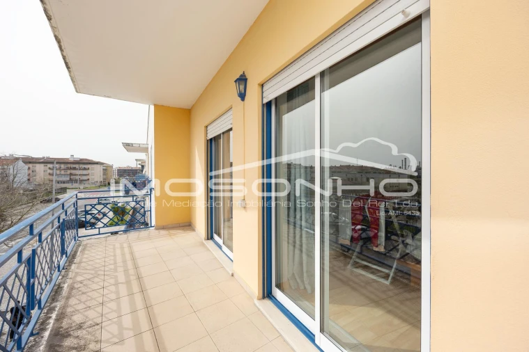 Apartamento T3 para Venda em Marinha Grande Foto 4