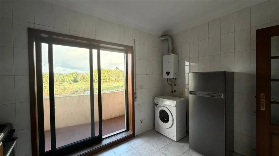 Apartamento T1 para Venda em Paço de Sousa Foto 7