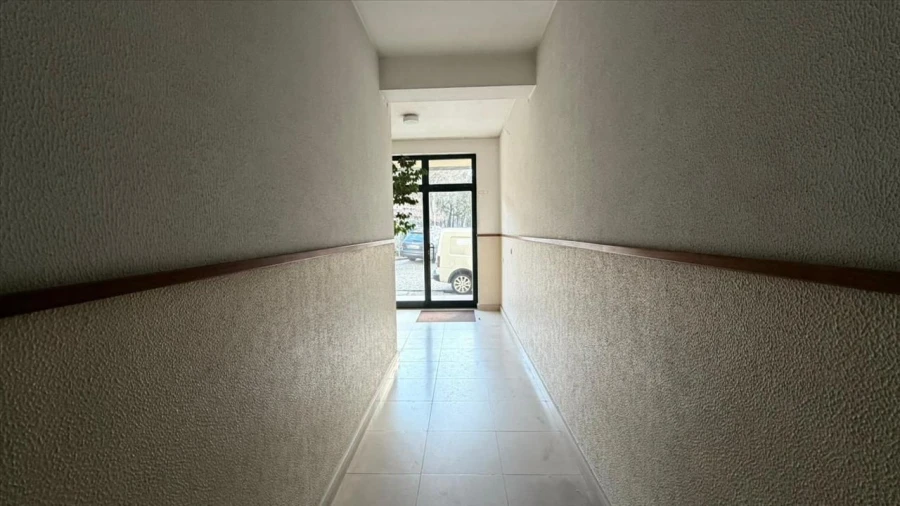 Apartamento T1 para Venda em Paço de Sousa Foto 2