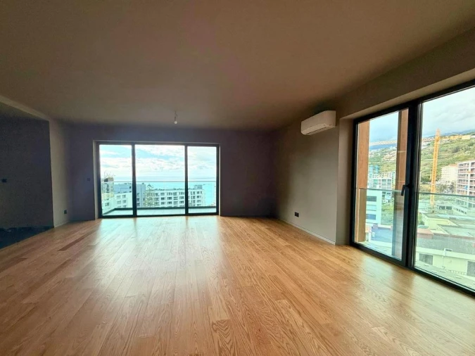Apartamento T3 para Venda em São Martinho Foto 4