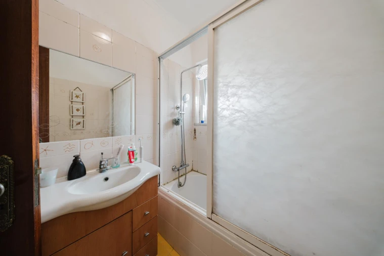 Moradia T8 para Venda em Ramada e Caneças Foto 24