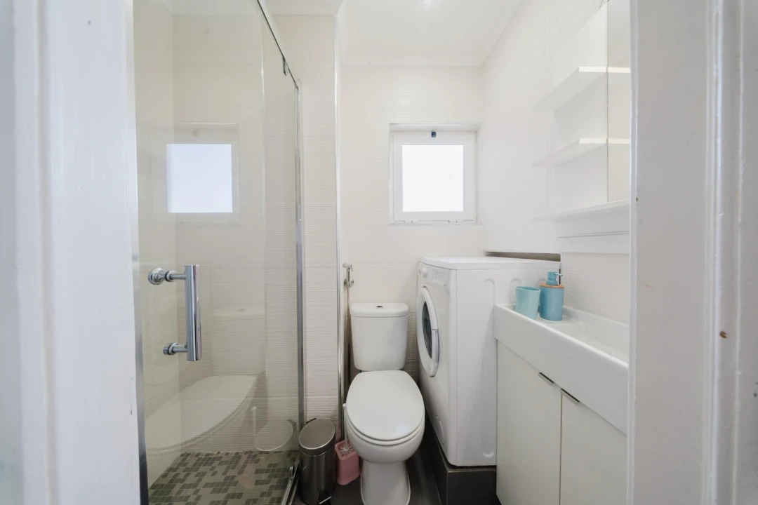 Apartamento T3 para Venda em Alvalade Foto 17