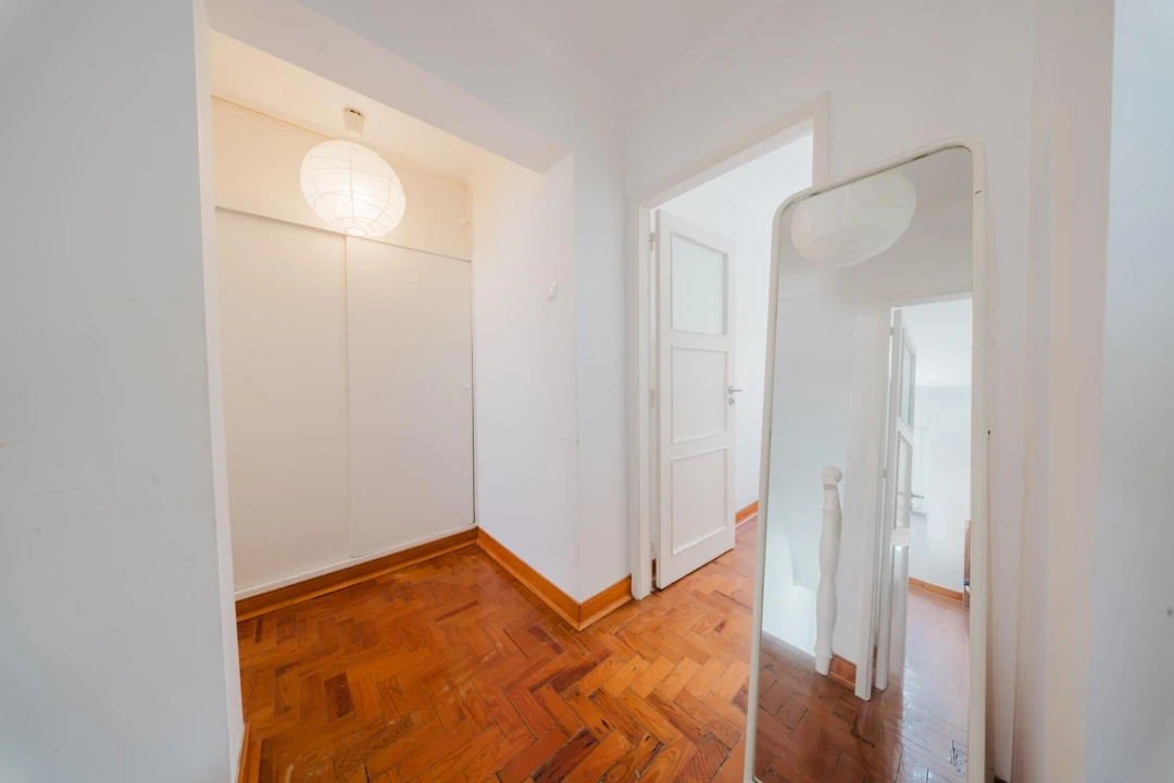 Apartamento T3 para Venda em Alvalade Foto 18