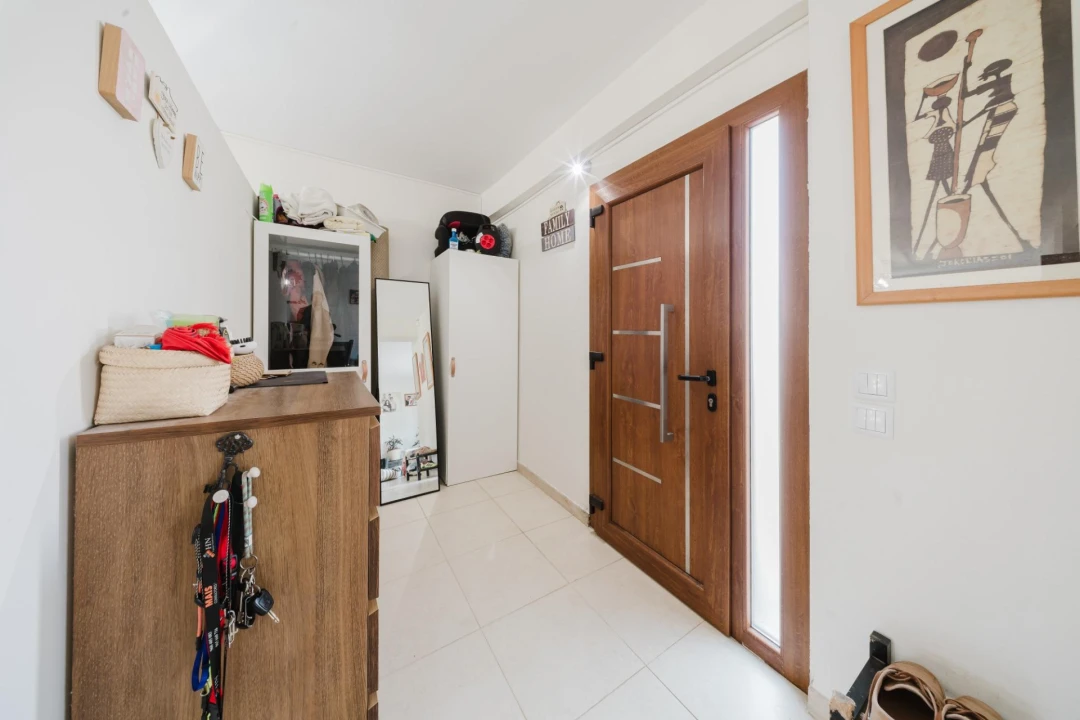 Moradia T8 para Venda em Ramada e Caneças Foto 25