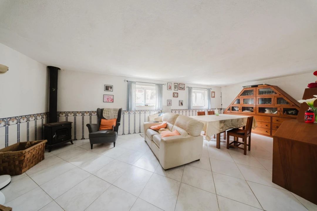 Moradia T8 para Venda em Ramada e Caneças Foto 44