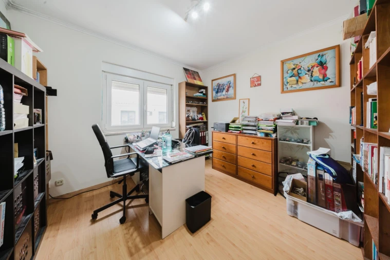 Moradia T8 para Venda em Ramada e Caneças Foto 23