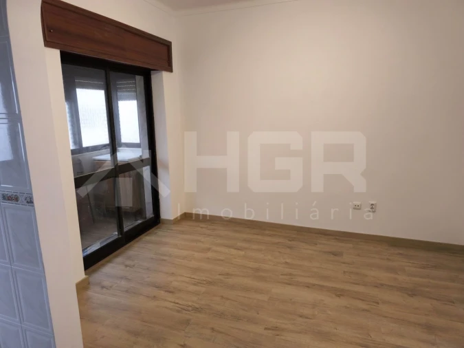 Apartamento T3 para Venda em Alto do Seixalinho, Santo André e Verderena Foto 16