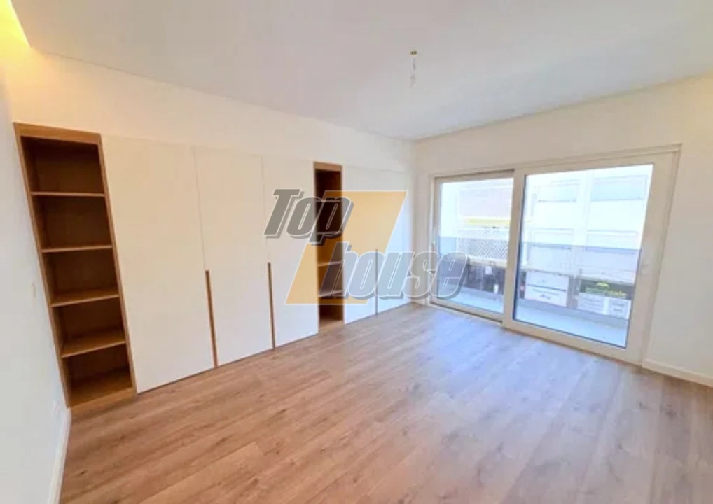 Moradia T5 para Venda em Almada, Cova da Piedade, Pragal e Cacilhas Foto 13