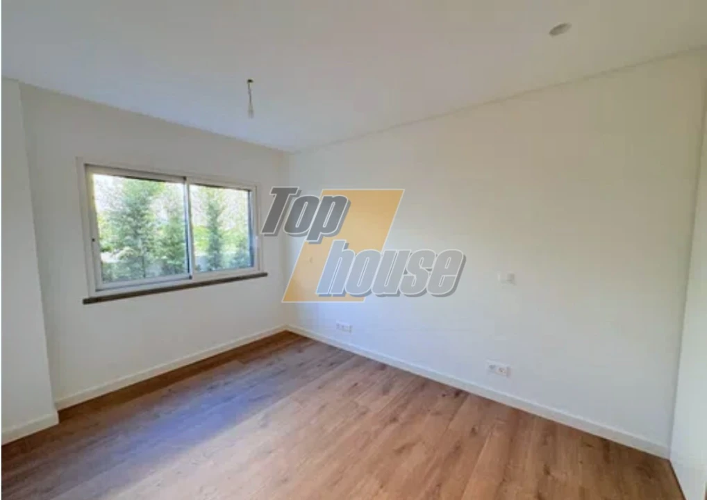 Moradia T5 para Venda em Almada, Cova da Piedade, Pragal e Cacilhas Foto 18