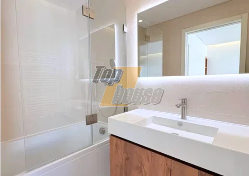 Moradia T5 para Venda em Almada, Cova da Piedade, Pragal e Cacilhas Foto 26