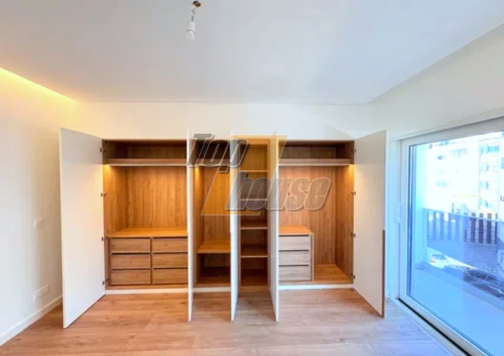 Moradia T5 para Venda em Almada, Cova da Piedade, Pragal e Cacilhas Foto 14