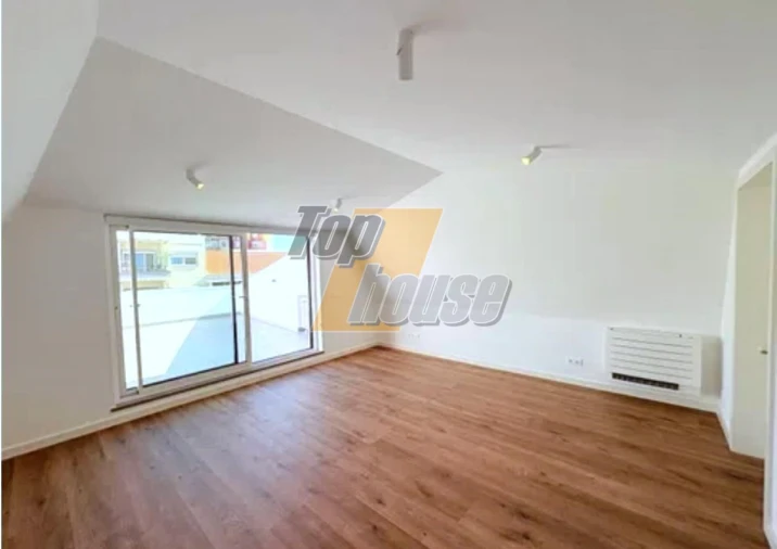 Moradia T5 para Venda em Almada, Cova da Piedade, Pragal e Cacilhas Foto 21