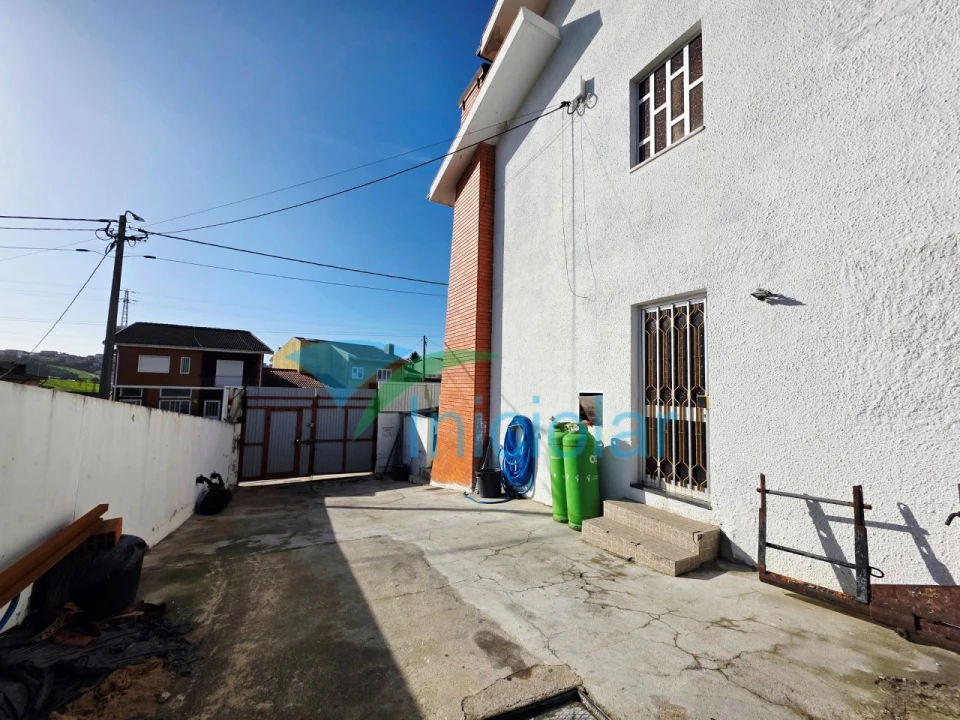 Moradia T3 para Venda em Fânzeres e São Pedro da Cova Foto 2