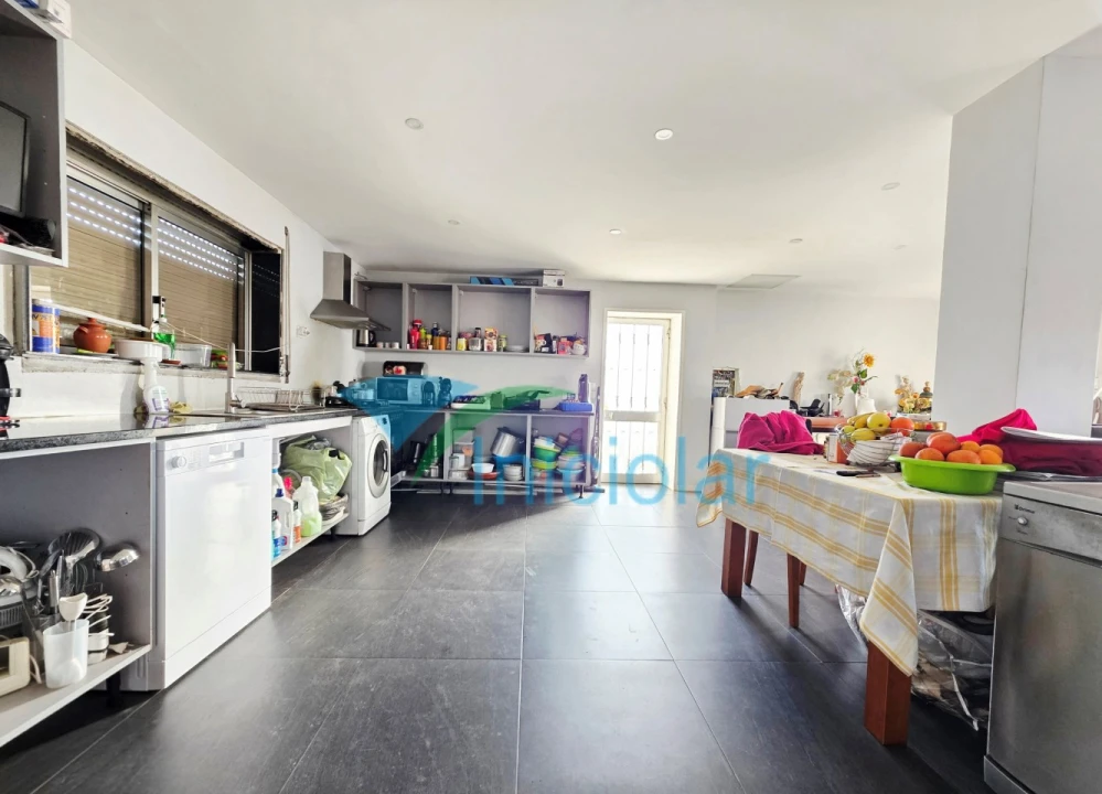 Moradia T3 para Venda em Fânzeres e São Pedro da Cova Foto 5