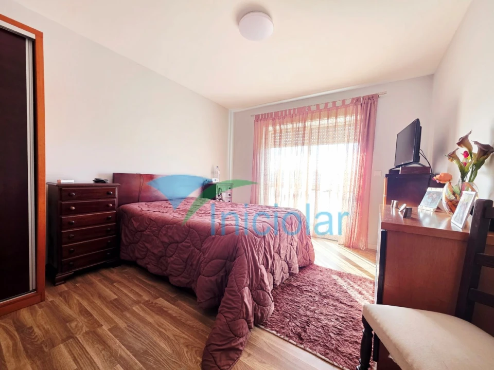 Moradia T3 para Venda em Fânzeres e São Pedro da Cova Foto 9