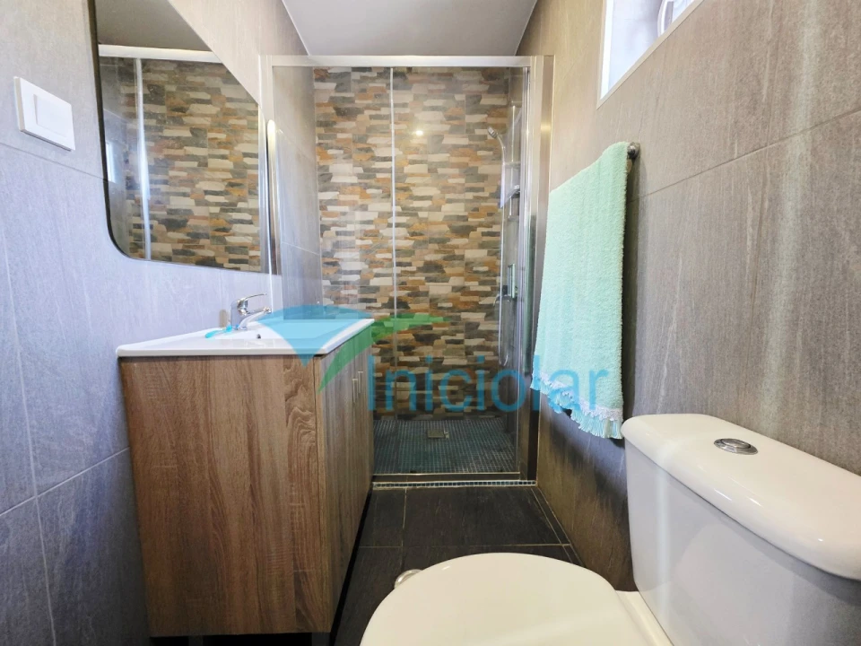 Moradia T3 para Venda em Fânzeres e São Pedro da Cova Foto 11