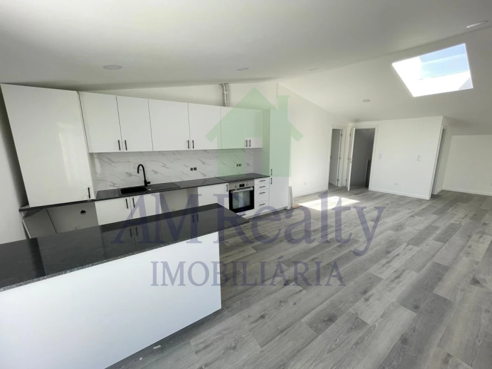 Moradia T3 para Venda em Lourinhã e Atalaia Foto 1