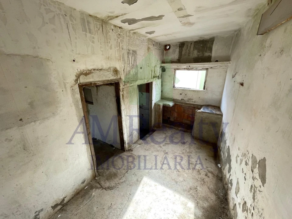 Moradia T3 para Venda em Reguengo Grande Foto 23