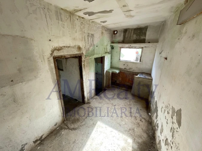 Moradia T3 para Venda em Reguengo Grande Foto 18